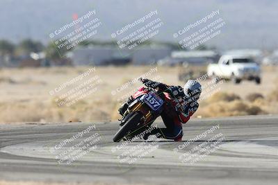 media/Dec-07-2025-CVMA (Sun) [[3e7d2de5dc]]/Race 11-Formula 2-CVMA Hooligans-American Thunder/